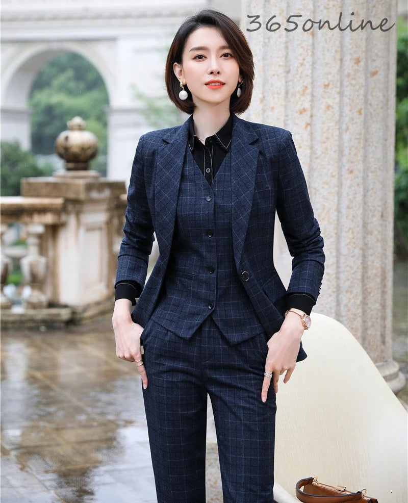 VeraCheck® – Confident Plaid Suit for Smart Women
