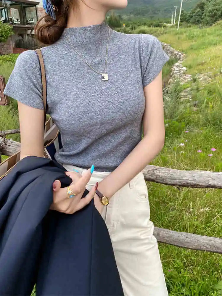 Summer Whisper® – Sleeveless Slim Fit Turtleneck Basic Tee for Women