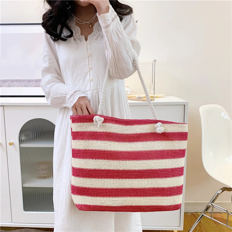 StrawEase® – Color Contrast Straw Shoulder Bag for Summer Chic