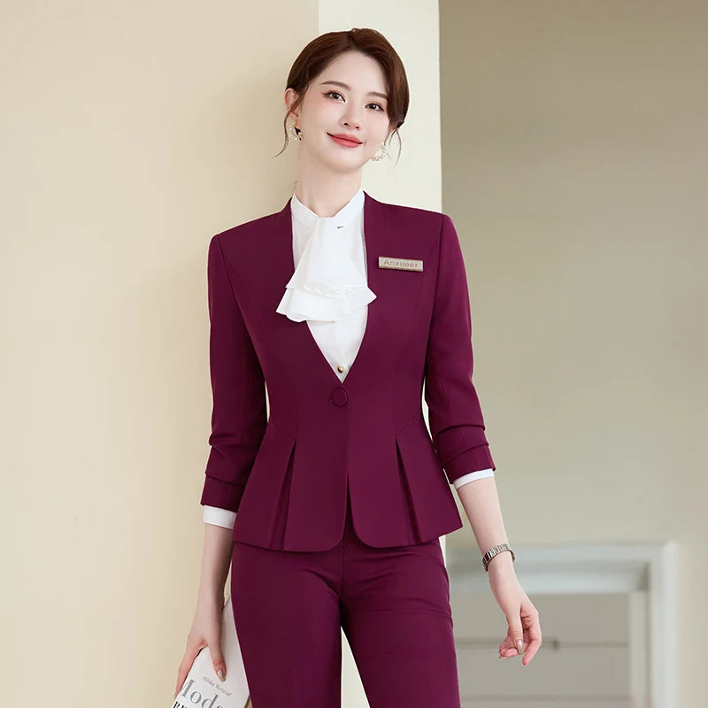 PowerSilhouette® – Sleek 2-Piece Office Ensemble