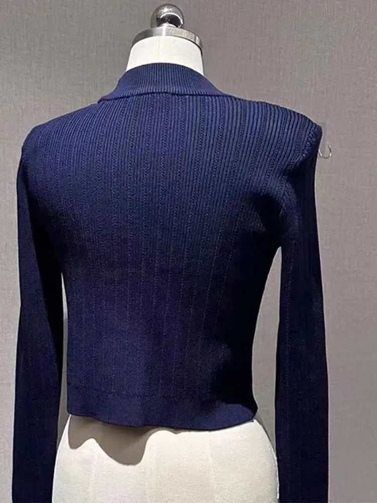 VelviMuse® – Classic Autumn Buttoned Elegance