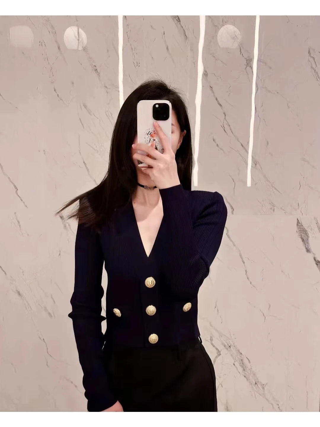 VelviMuse® – Classic Autumn Buttoned Elegance